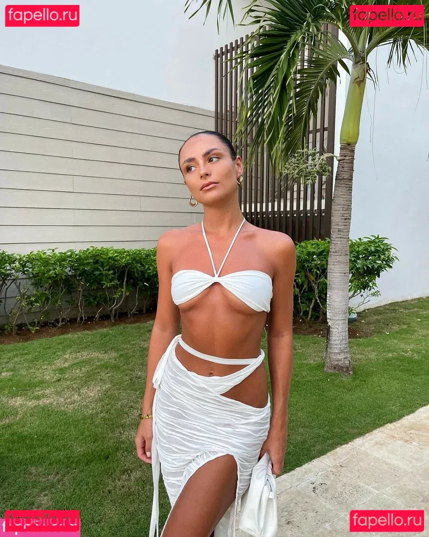 Leah Taylor Onlyfans Photo Gallery 