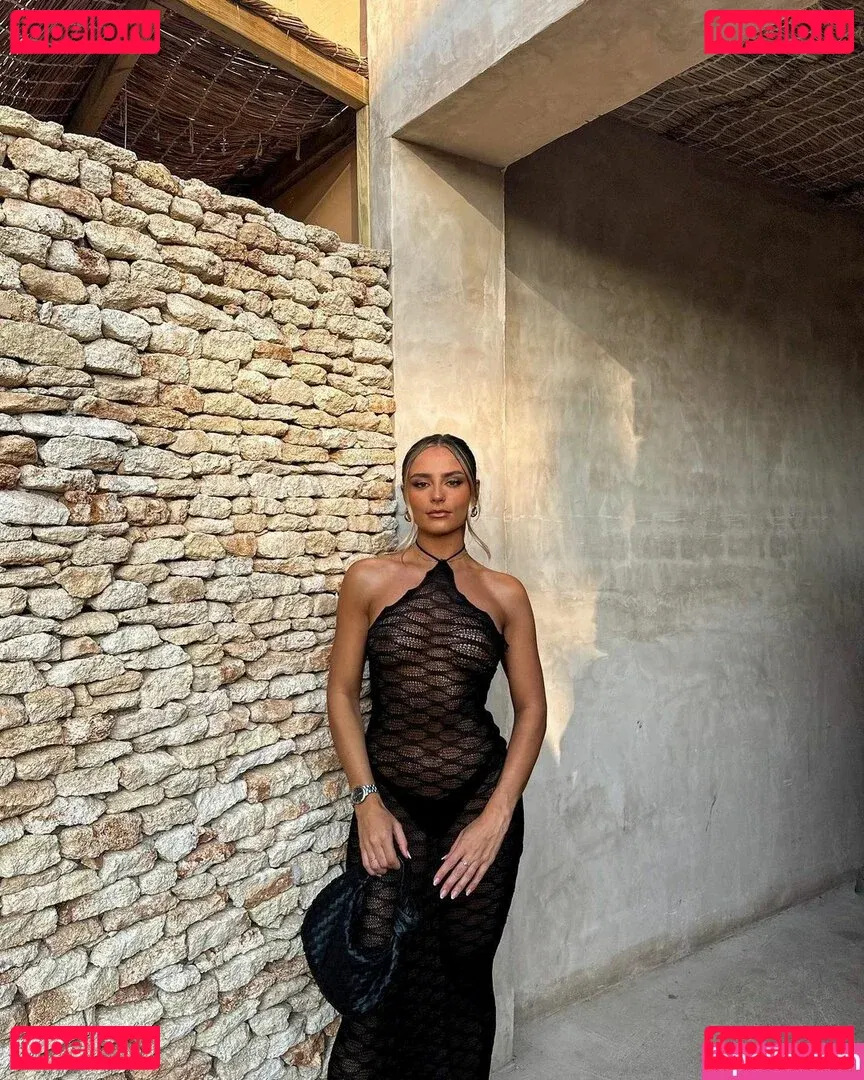 Leah Taylor Onlyfans Photo Gallery 