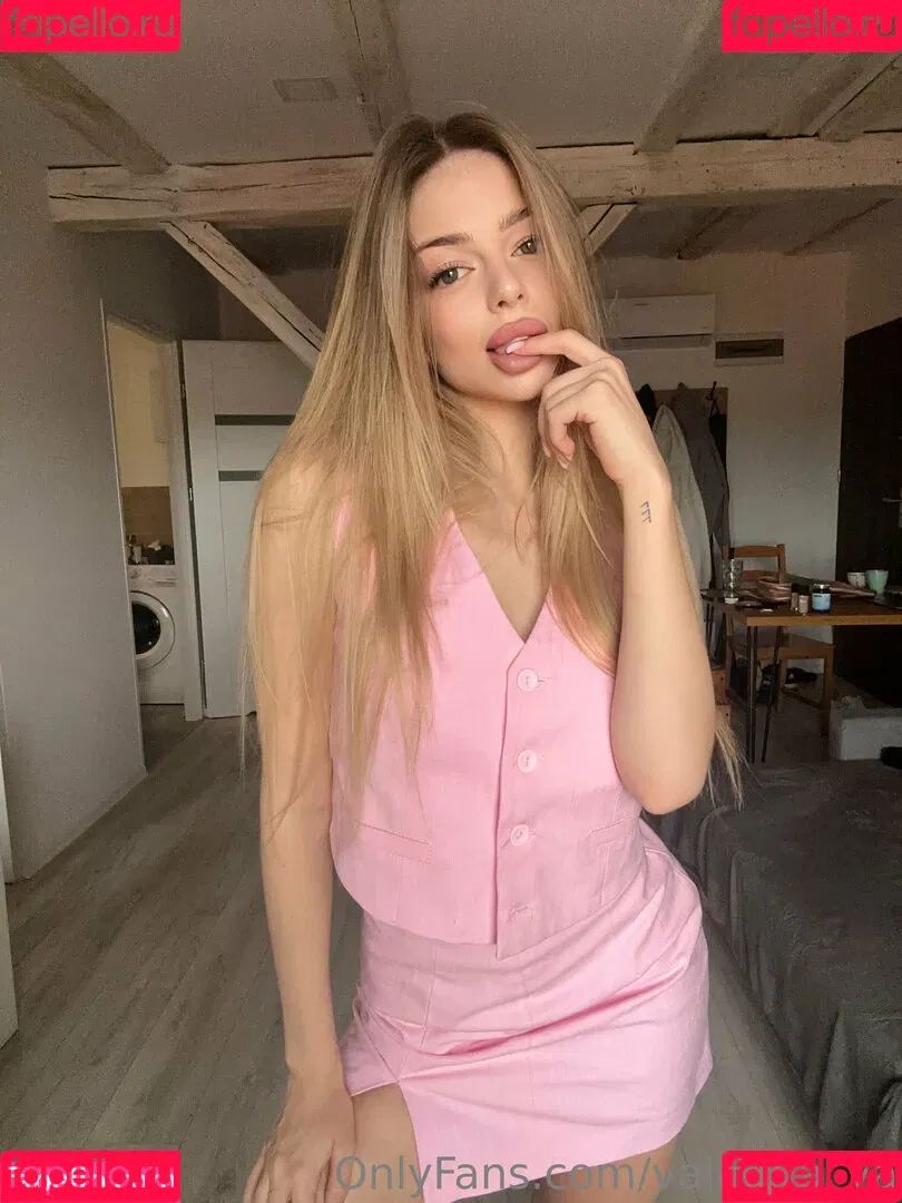 valeriya_ya Onlyfans Photo Gallery 