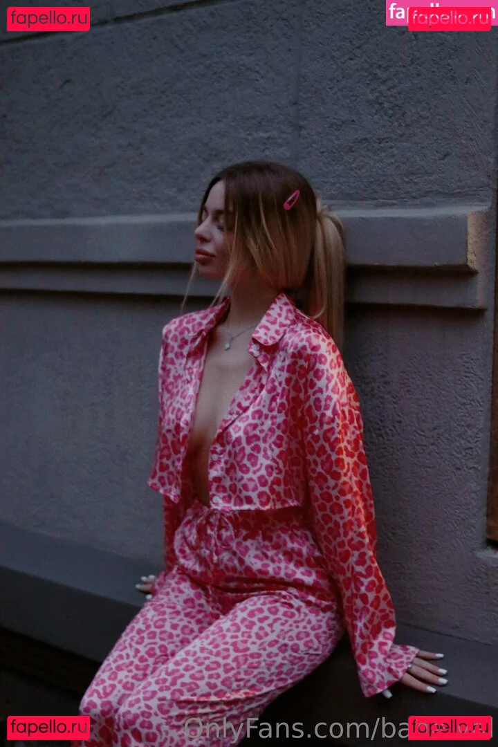 valeriya_ya Onlyfans Photo Gallery 