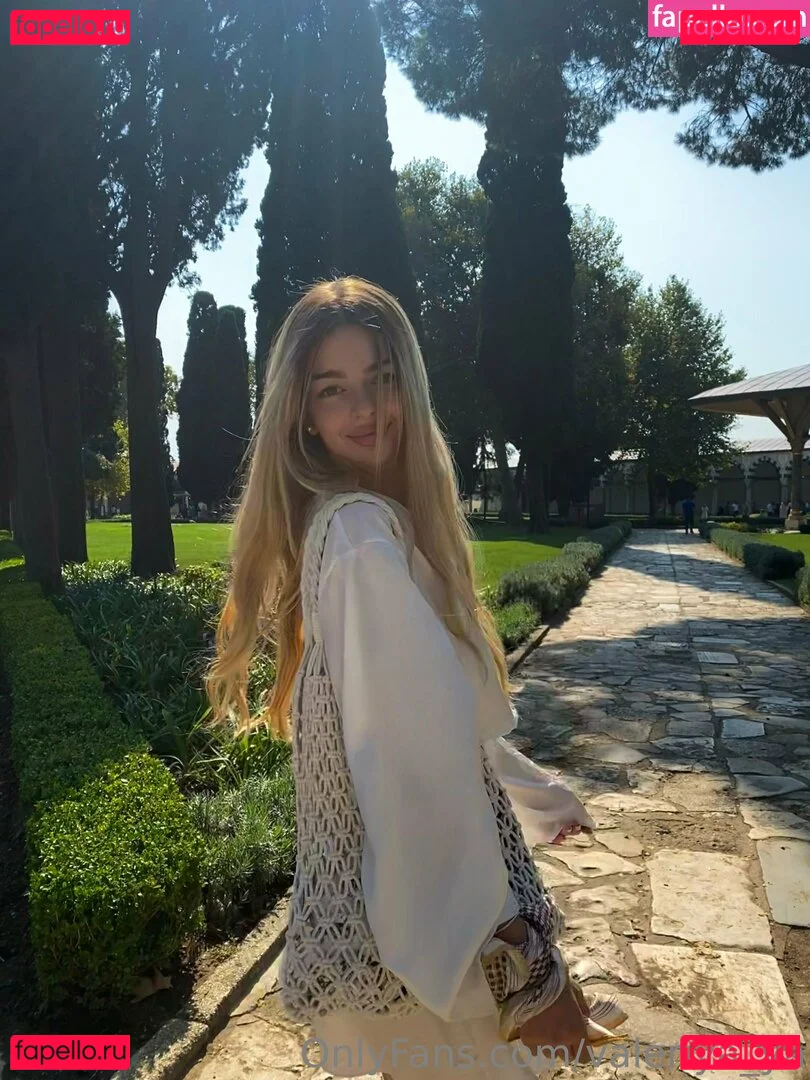 valeriya_ya Onlyfans Photo Gallery 