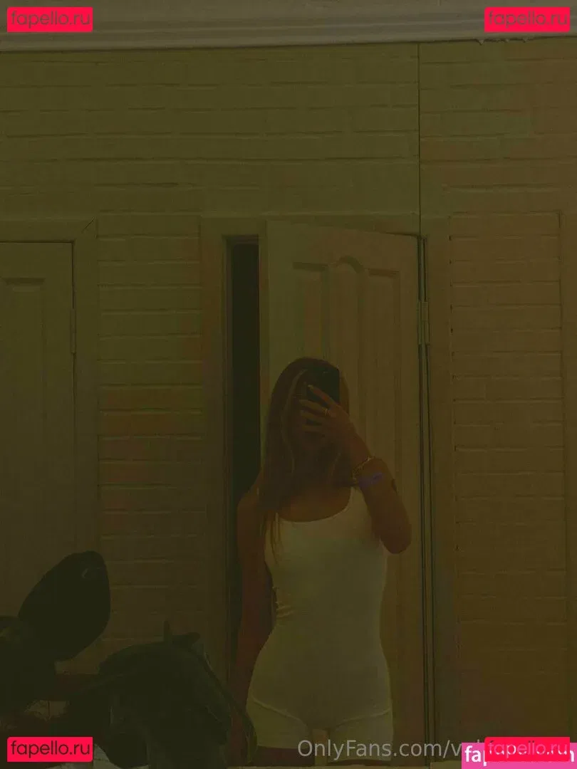 valeriya_ya Onlyfans Photo Gallery 