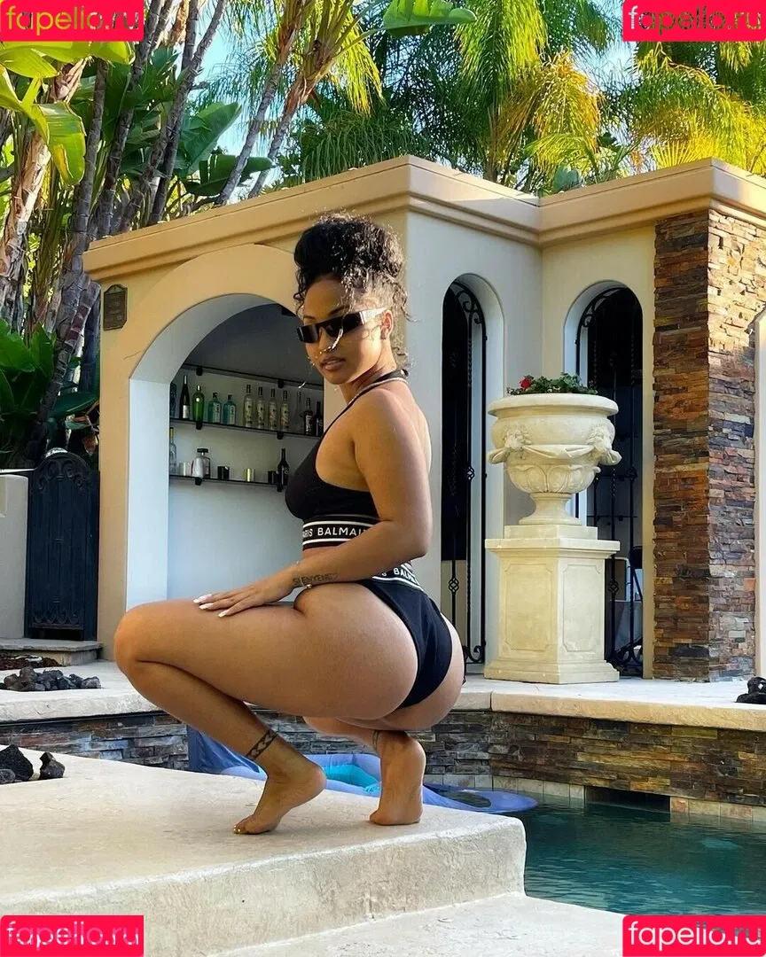 Shenseea Onlyfans Photo Gallery 