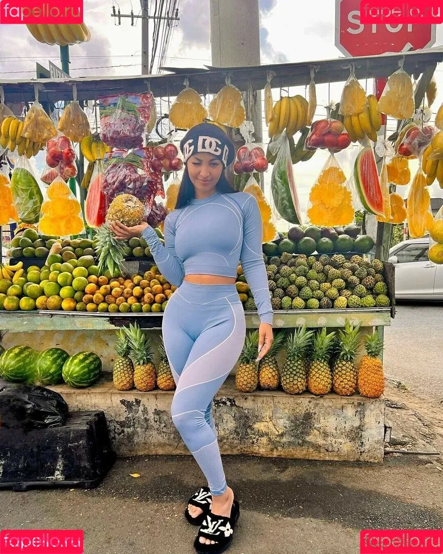Shenseea Onlyfans Photo Gallery 