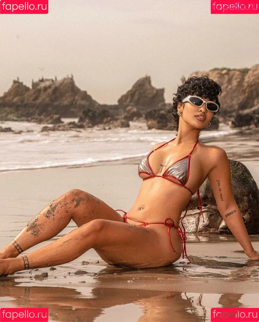 Shenseea Onlyfans Photo Gallery 