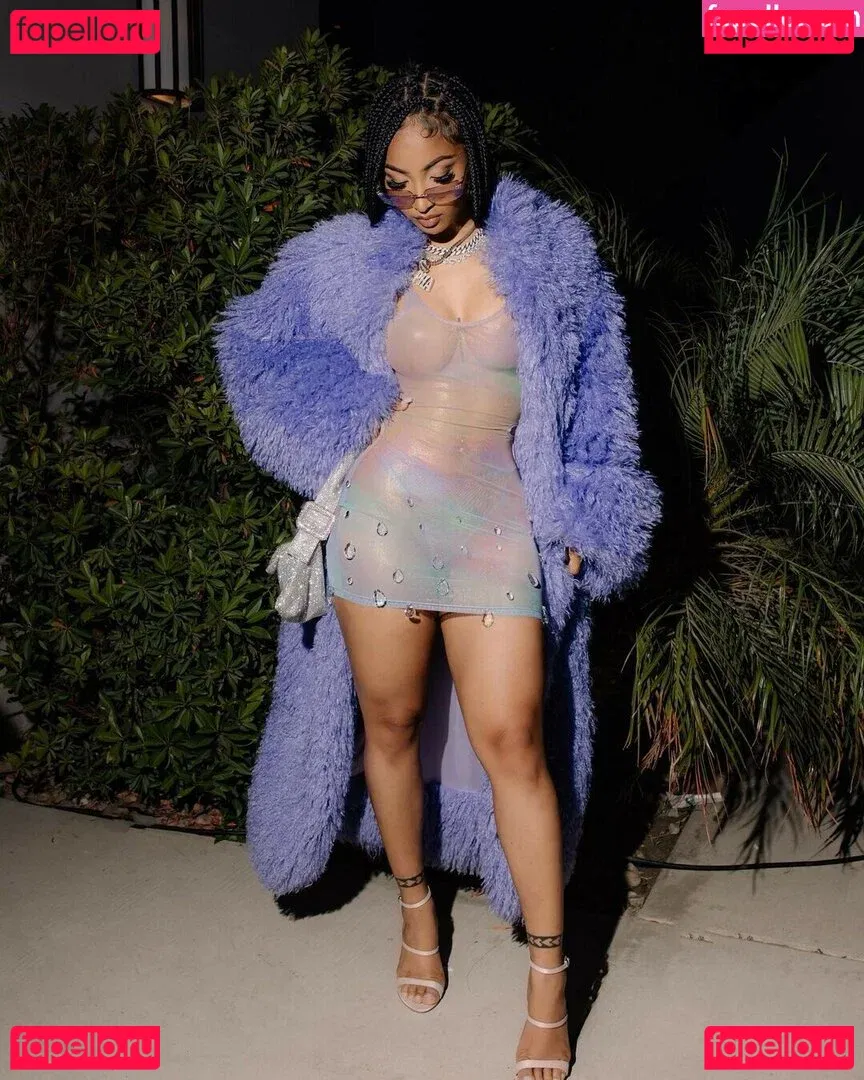 Shenseea Onlyfans Photo Gallery 