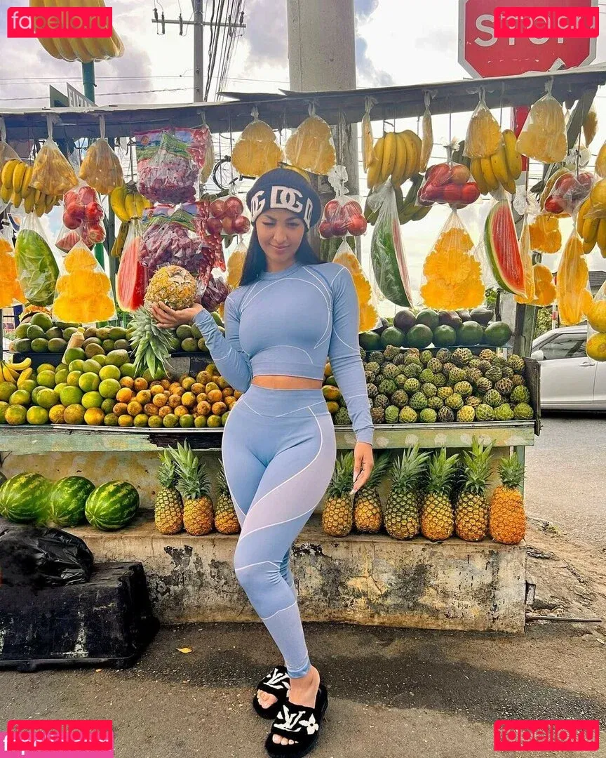 Shenseea Onlyfans Photo Gallery 