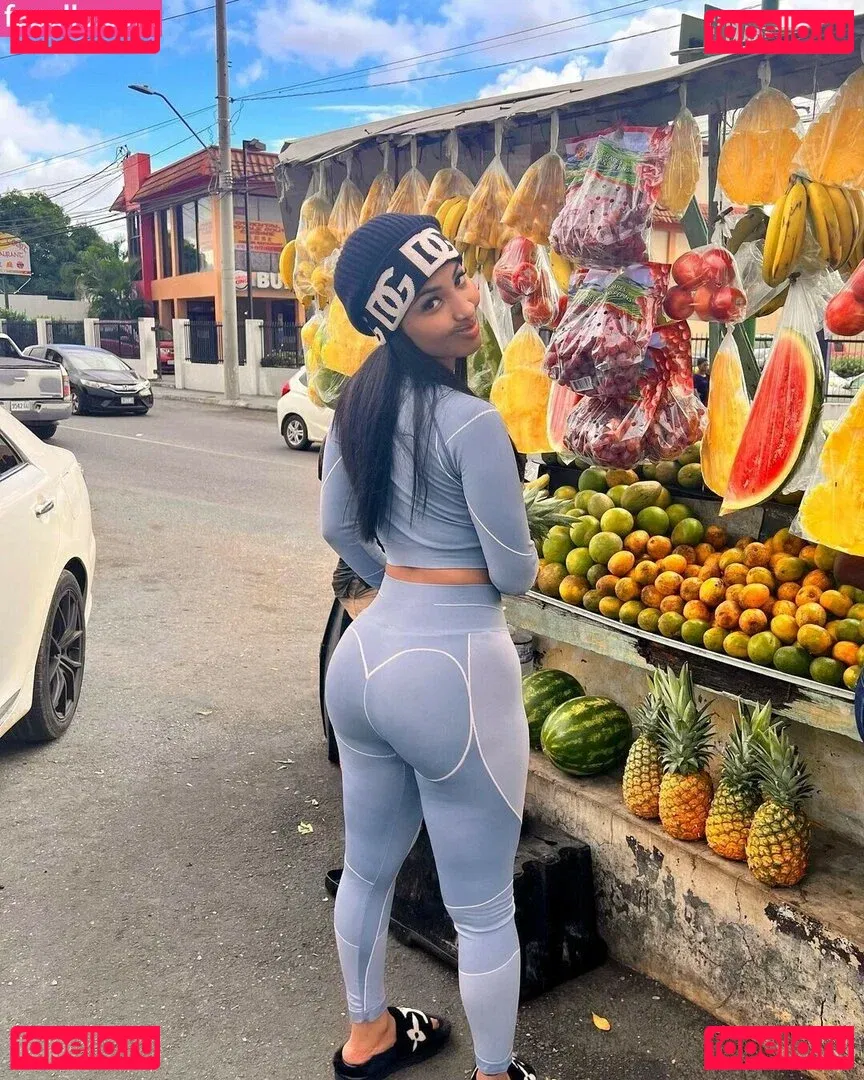 Shenseea Onlyfans Photo Gallery 