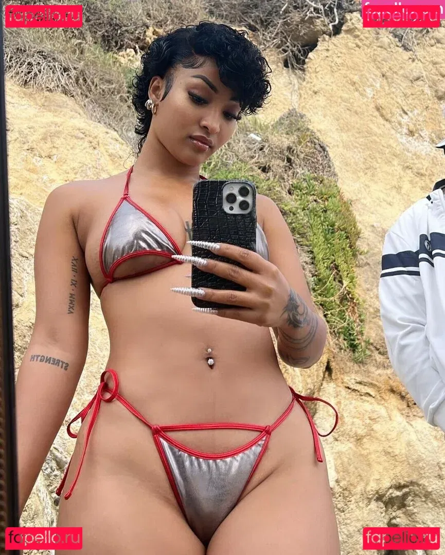Shenseea Onlyfans Photo Gallery 