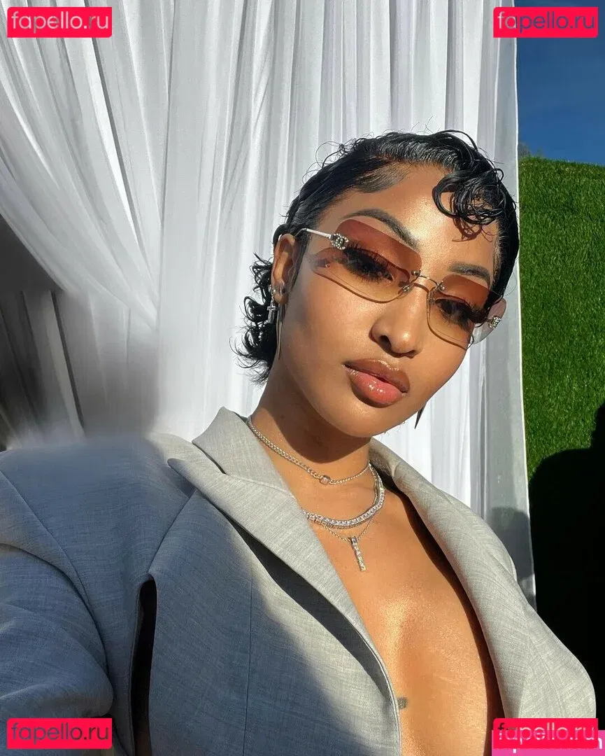 Shenseea Onlyfans Photo Gallery 