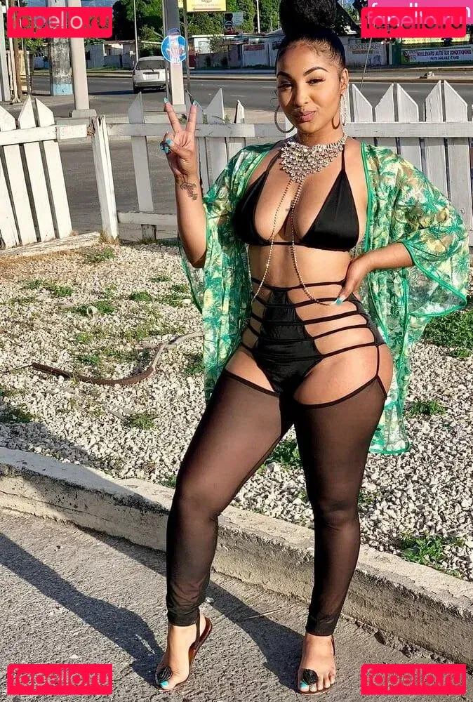 Shenseea Onlyfans Photo Gallery 