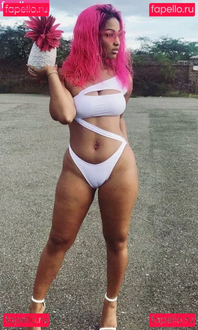 Shenseea Onlyfans Photo Gallery 