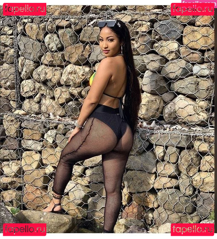 Shenseea Onlyfans Photo Gallery 