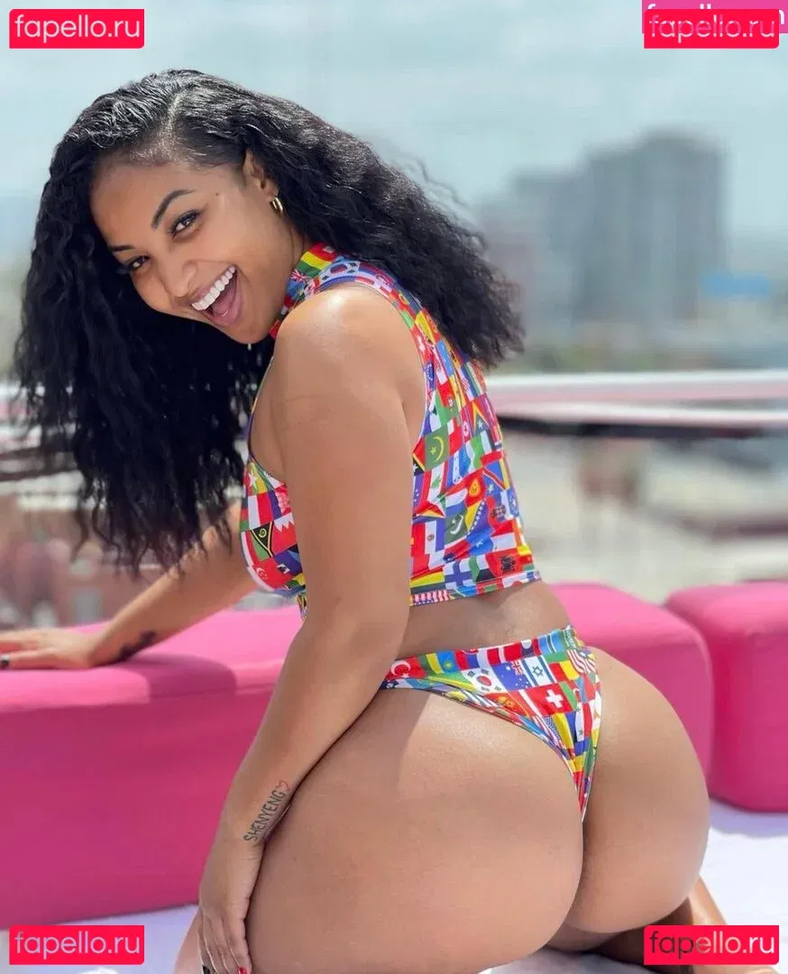 Shenseea Onlyfans Photo Gallery 