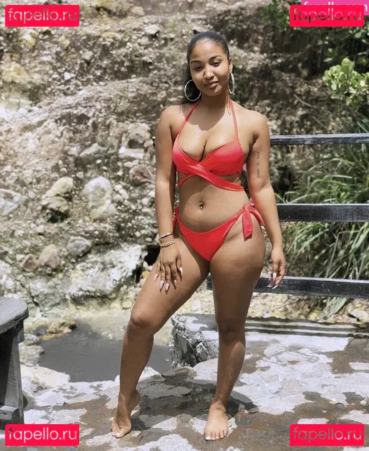 Shenseea Onlyfans Photo Gallery 