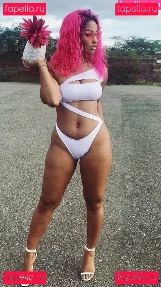 Shenseea Onlyfans Photo Gallery 