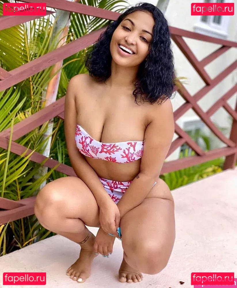 Shenseea Onlyfans Photo Gallery 
