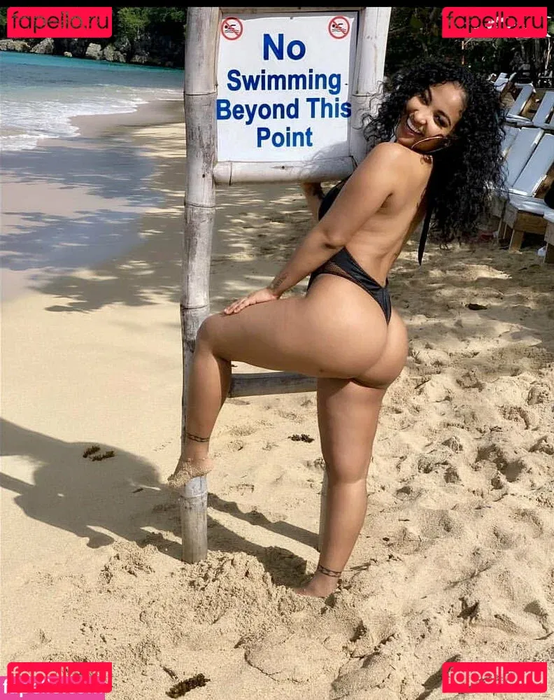 Shenseea Onlyfans Photo Gallery 