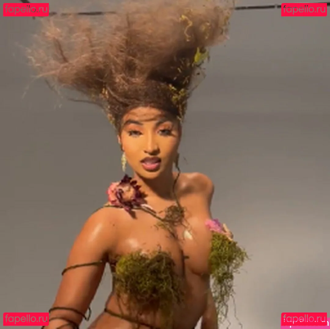 Shenseea Onlyfans Photo Gallery 