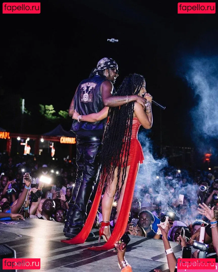 Shenseea Onlyfans Photo Gallery 