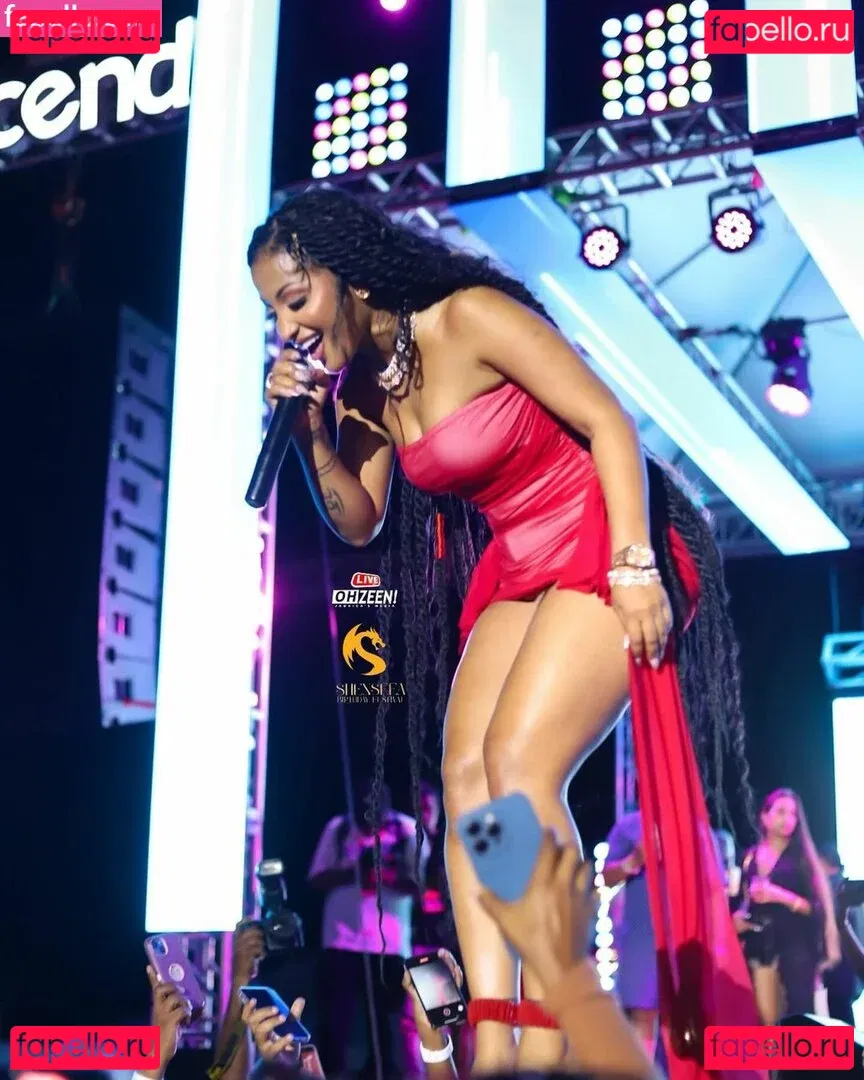 Shenseea Onlyfans Photo Gallery 