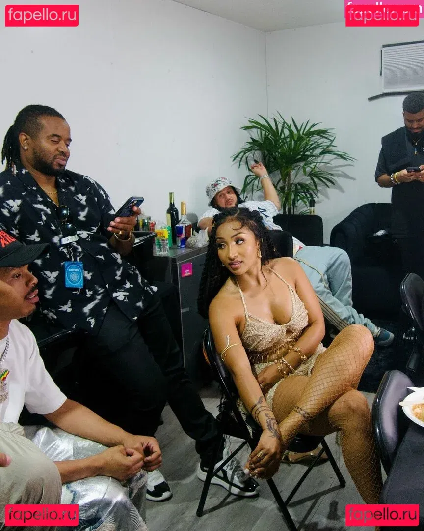 Shenseea Onlyfans Photo Gallery 