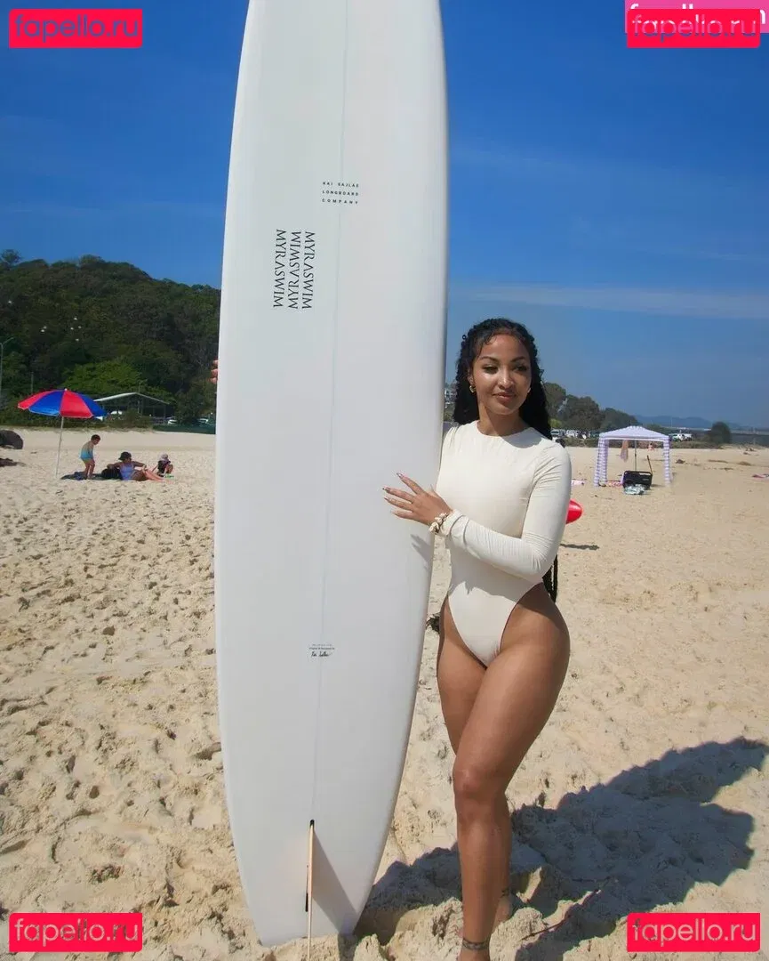 Shenseea Onlyfans Photo Gallery 