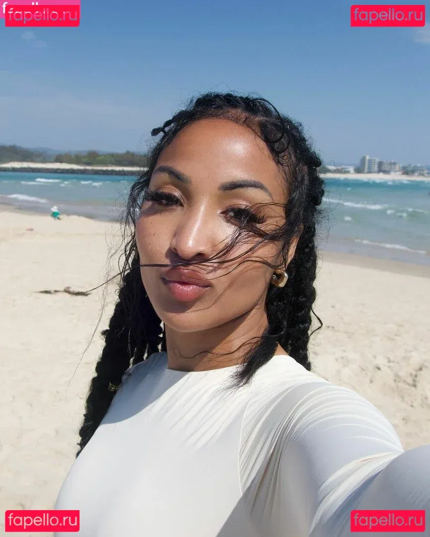 Shenseea Onlyfans Photo Gallery 