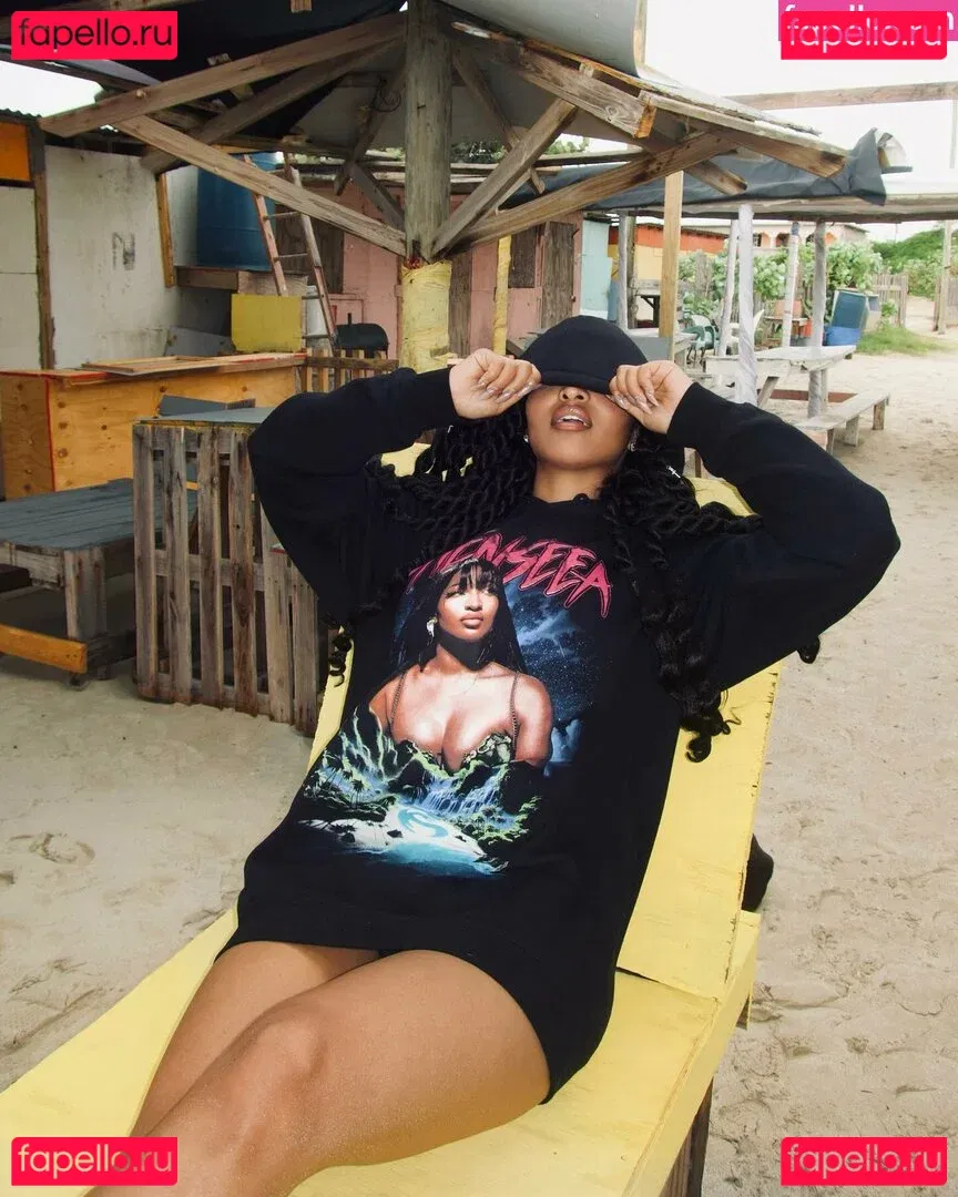 Shenseea Onlyfans Photo Gallery 