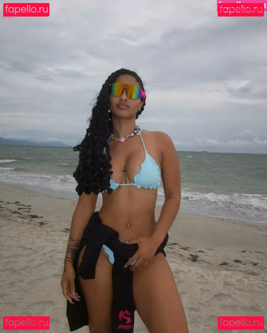Shenseea Onlyfans Photo Gallery 