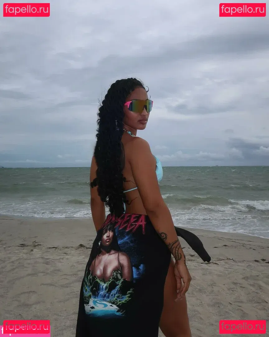 Shenseea Onlyfans Photo Gallery 