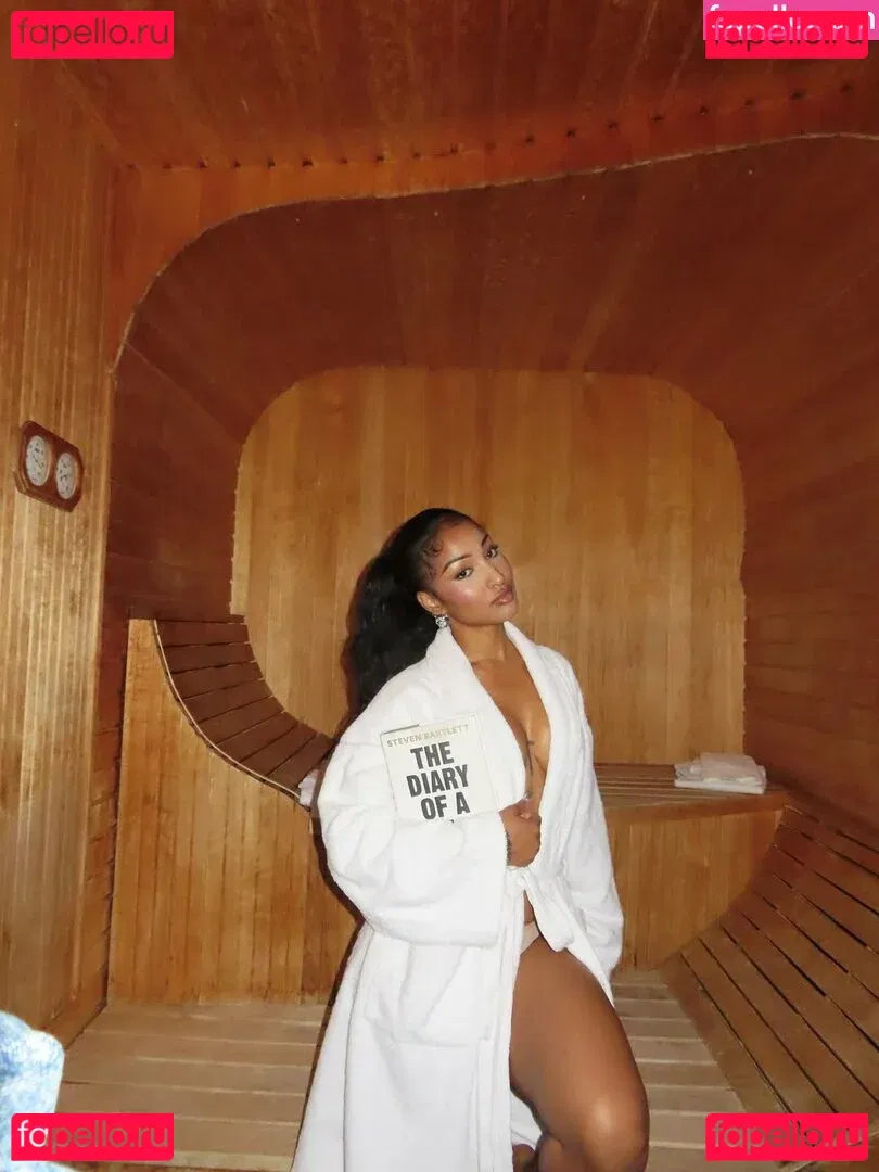 Shenseea Onlyfans Photo Gallery 