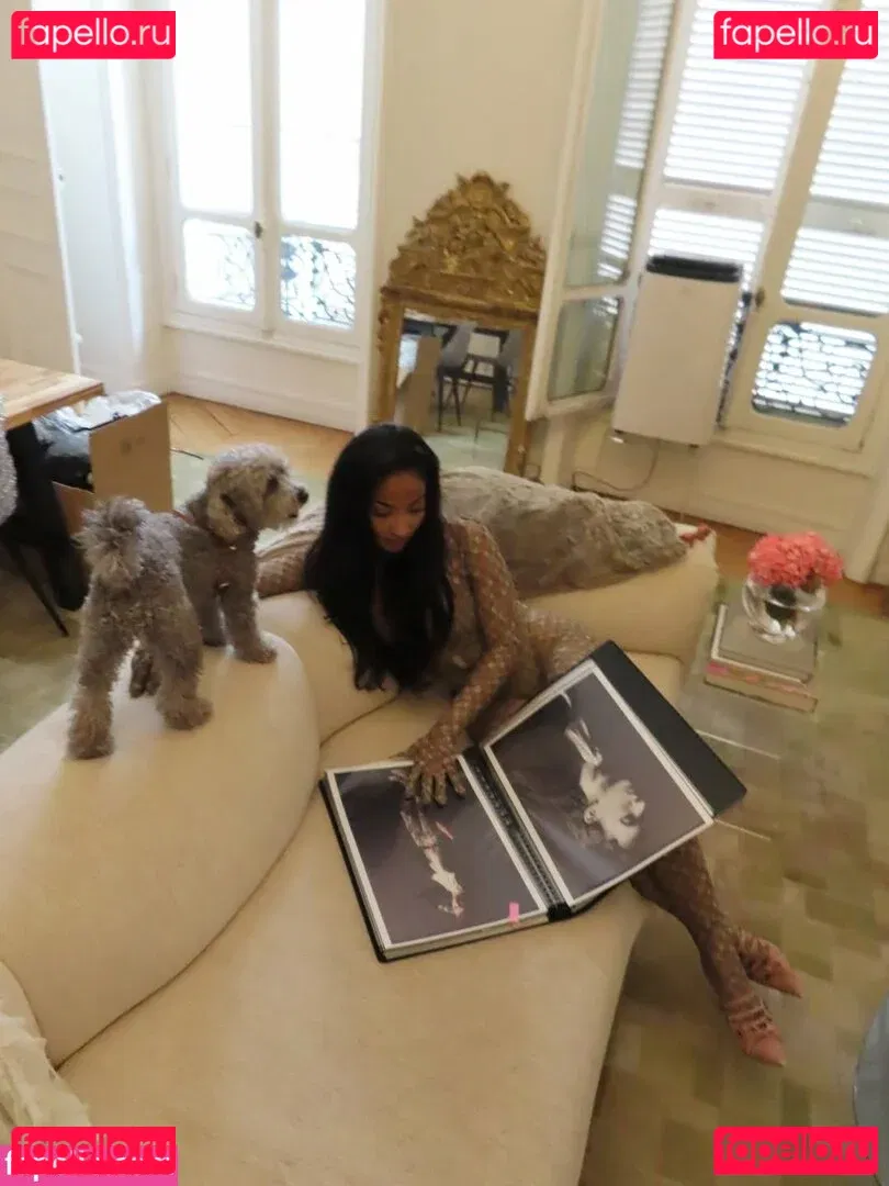 Shenseea Onlyfans Photo Gallery 