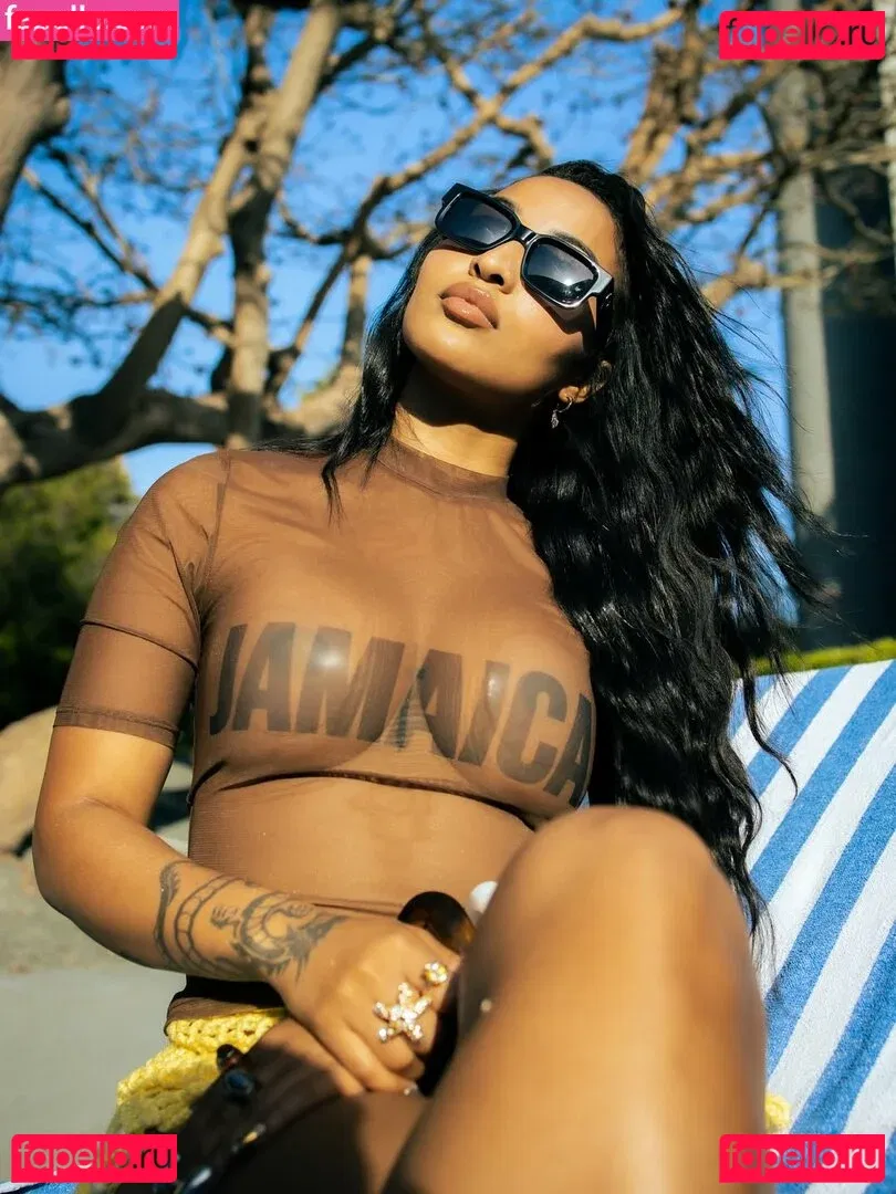 Shenseea Onlyfans Photo Gallery 