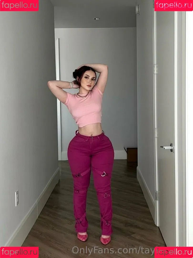 taylerhillss Onlyfans Photo Gallery 