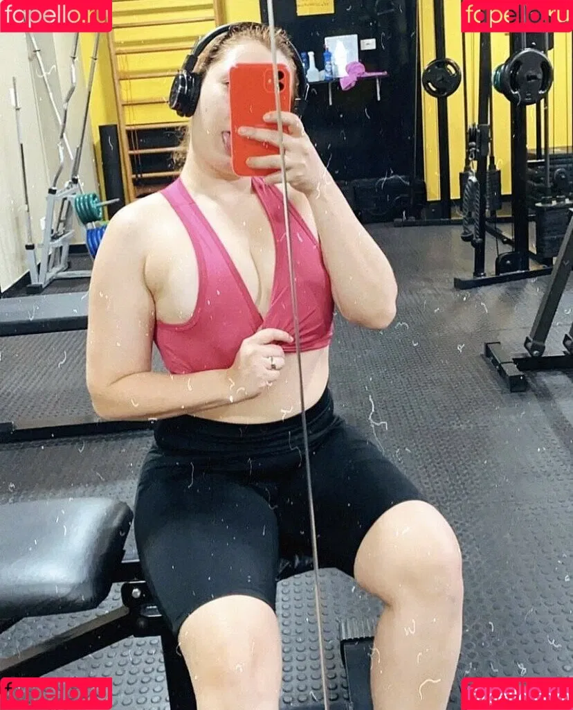 Na Academia Onlyfans Photo Gallery 