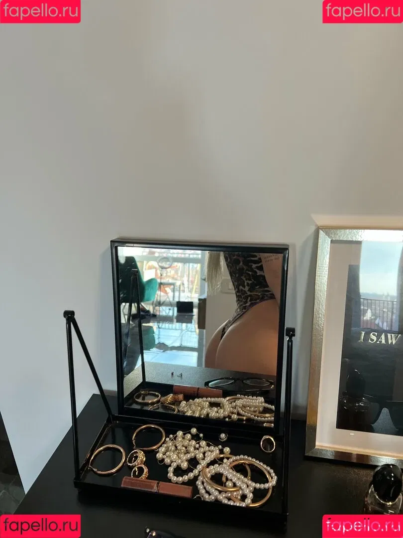 abellamurr Onlyfans Photo Gallery 