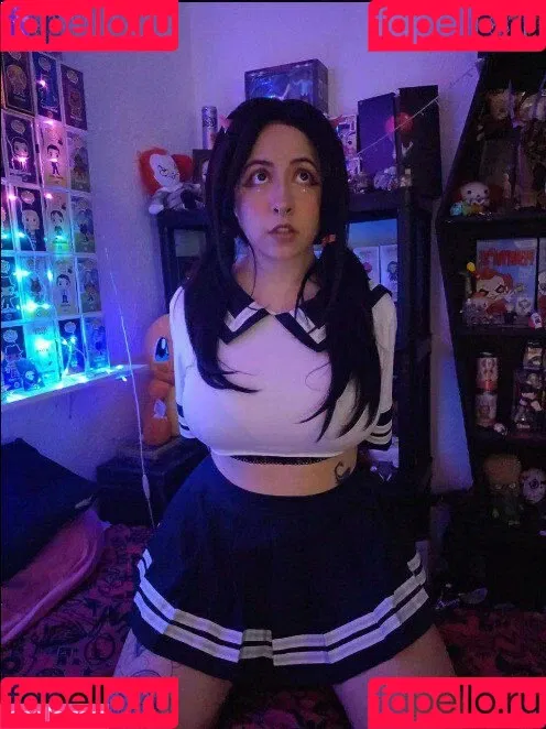 Evy Rosas Onlyfans Photo Gallery 