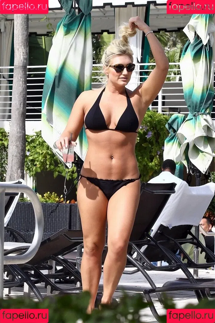 Brooke Hogan Onlyfans Photo Gallery 