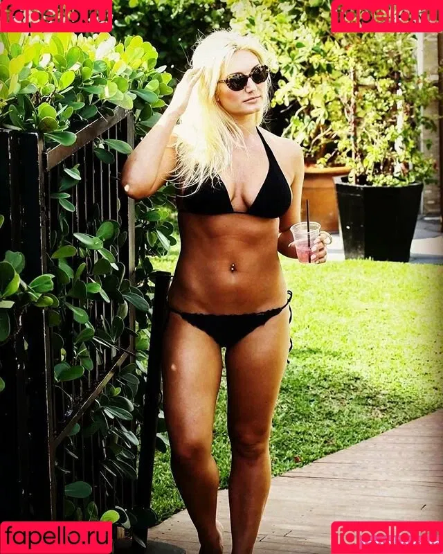 Brooke Hogan Onlyfans Photo Gallery 