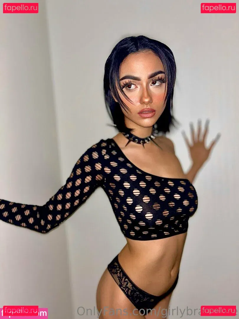 girlybratzfree Onlyfans Photo Gallery 