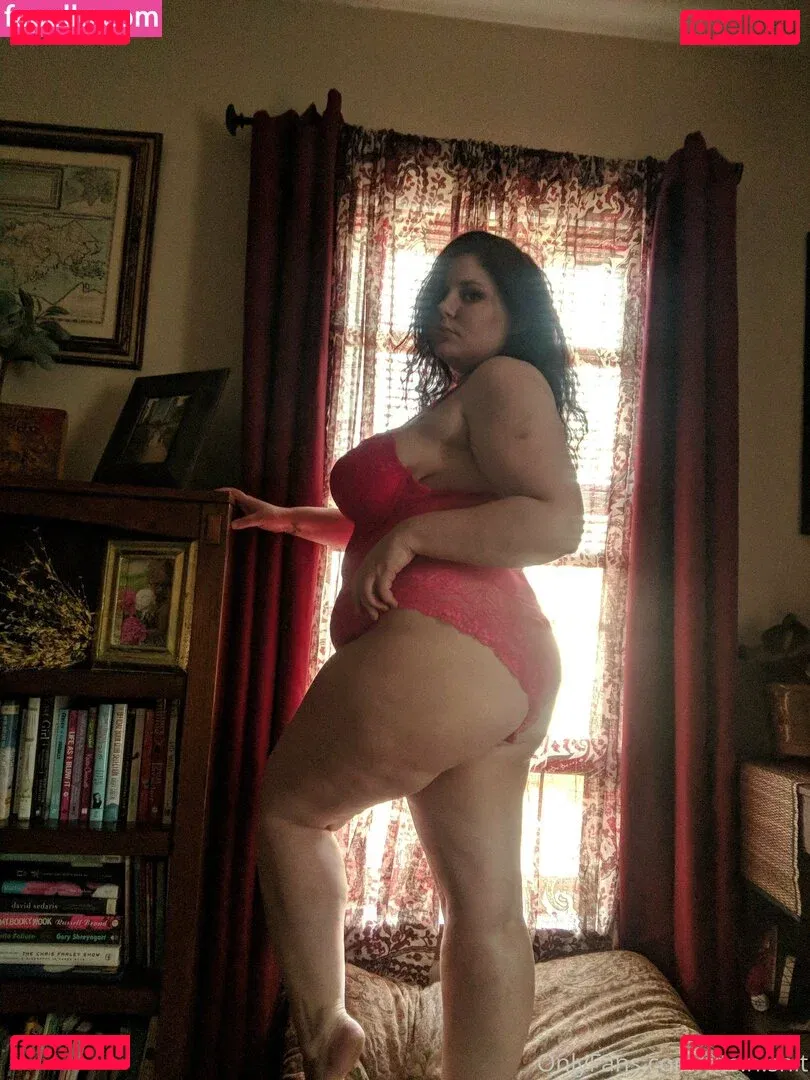 tits.n.shit Onlyfans Photo Gallery 