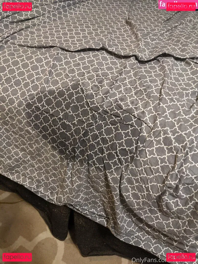 tits.n.shit Onlyfans Photo Gallery 