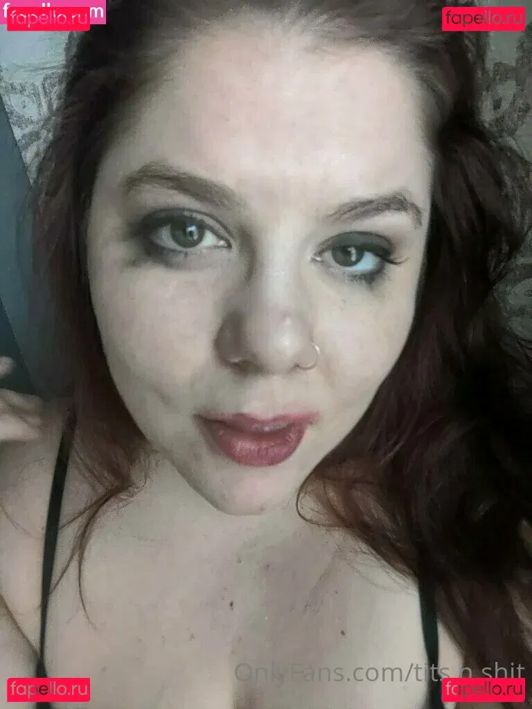 tits.n.shit Onlyfans Photo Gallery 