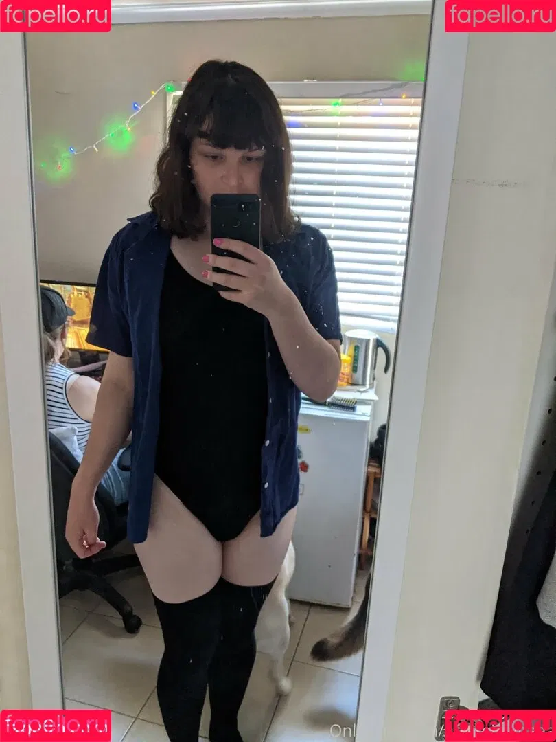 artemislunaaa Onlyfans Photo Gallery 