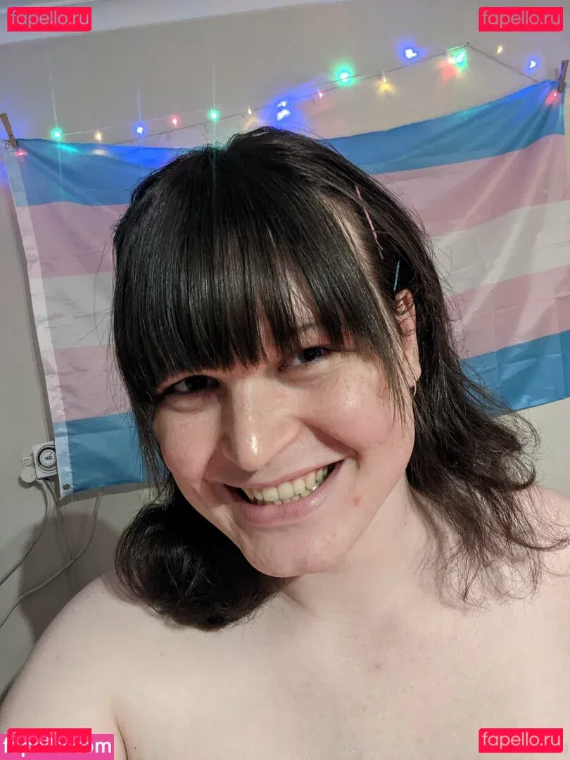 artemislunaaa Onlyfans Photo Gallery 