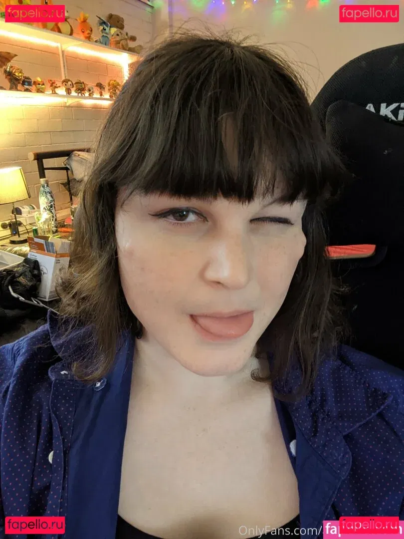 artemislunaaa Onlyfans Photo Gallery 