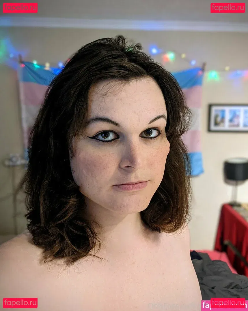 artemislunaaa Onlyfans Photo Gallery 