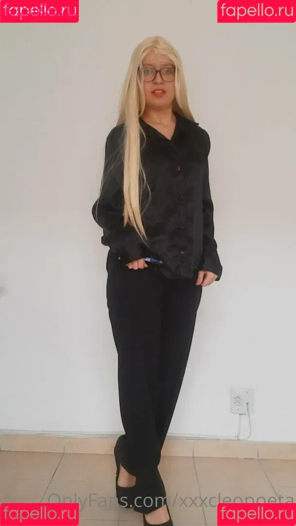 xxxcleopoeta Onlyfans Photo Gallery 