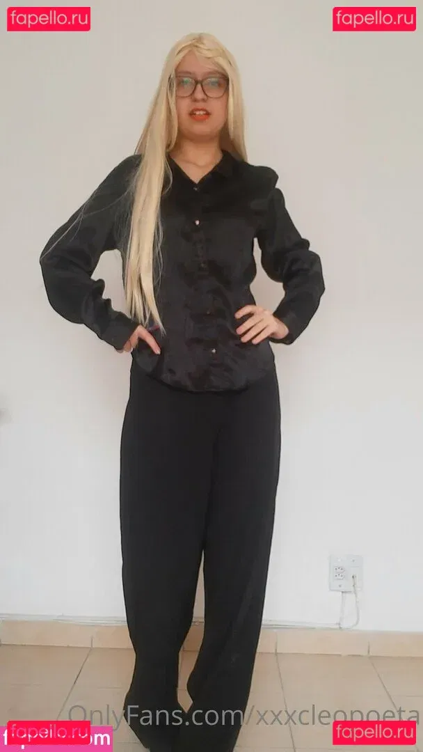 xxxcleopoeta Onlyfans Photo Gallery 